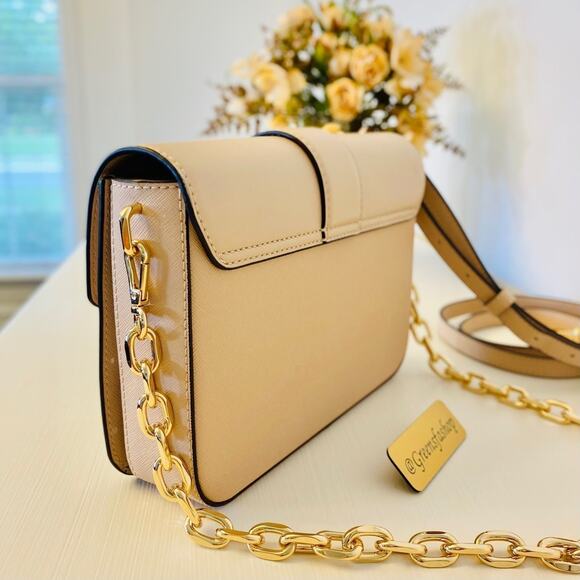 Michael Kors Carmen Medium Monogram Flap Crossbody leather buff - Picture 5 of 9